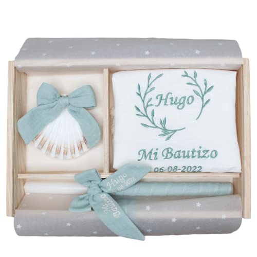 Kit de lujo Personalizado para Bautizo - Conjunto de Vela, PaÃ±uelo y Concha bordado â€“ Caja de madera grabada con el nombre y fecha del Bautismo - Modelo Bambula (Verde menta)